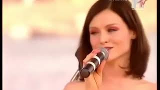 Sophie Ellis-Bextor: 'Music Gets The Best Of Me ' - Live St. Petersburg Russia, 2007