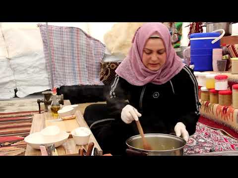 عازمينك على خيمتنا.. مكعبات البطاطا والبيض المقلي 