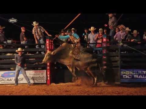 MELHOR TOURO QUINTA FEIRA 4 Encontro de Amigos de Rinópolis