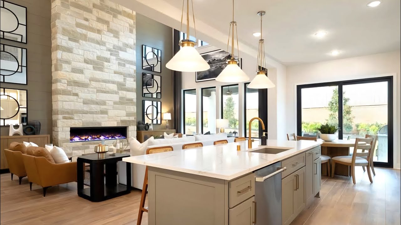 Latest Luxury Home Designs of 2025 – Tour the Most Stylish Homes!