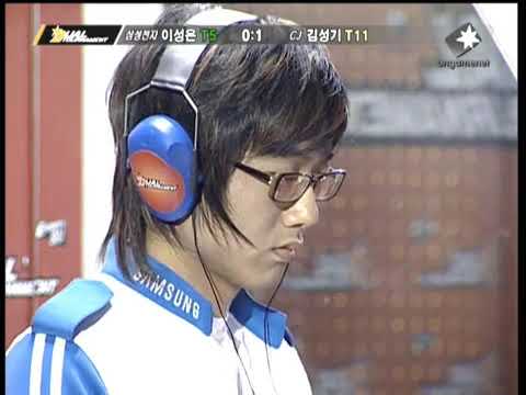 ODT2007-1  DarkElf vs firebathero 2007-04-06  @ Hitchhiker