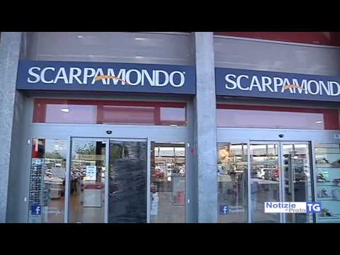 2017-06-12 PRATO - Negozi nel mirino dei ladri: due spaccate nella notte