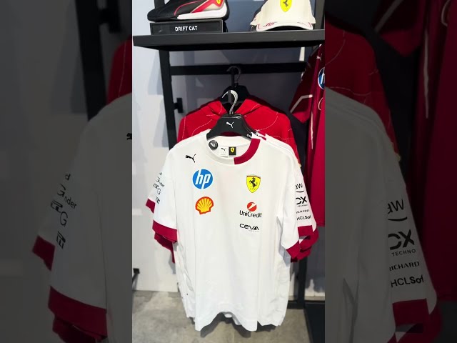 Vídeo relacionado con PUMA Scuderia Ferrari F1 Camiseta Oversized del Piloto 2025 - Rojo - Talla XL
