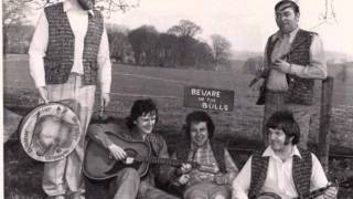 Building up and tearing England down by Crubeen