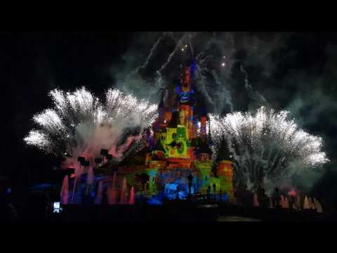 Disneyland Paris - Disney Illuminations - News Show Nocturne 2017