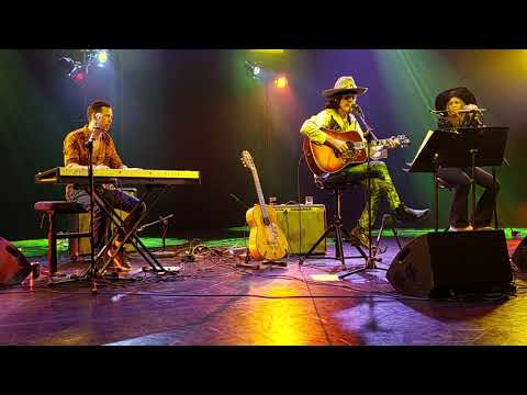 Andy McCoy Acoustic trio - Cry For Love (Iggy Pop)