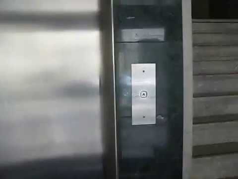 Ruined Armor Traction Elevator