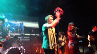 A Heat Rash In The Shape Of The Show Me State - Los Campesinos! (at the Echoplex, L.A.)