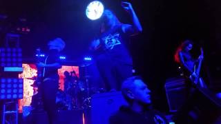 COAL CHAMBER -ROW BOAT (live ace of spades)