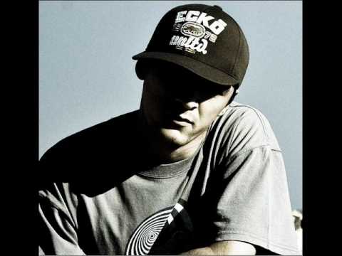 MK feat Fuse & Dj X-Acto - Triplo 6 (2006)