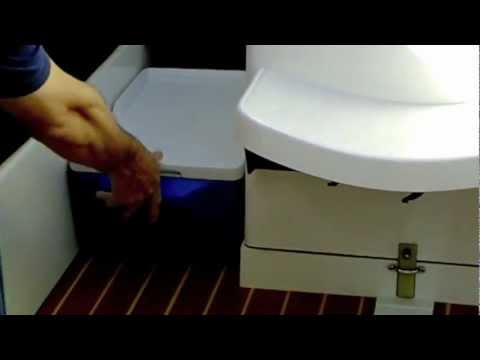 Columbia Carbon 32 (In Production) - Integrated Coleman Coolers