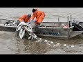 everyone should watch this fishermen s video most satisfying big catch fishing with net long