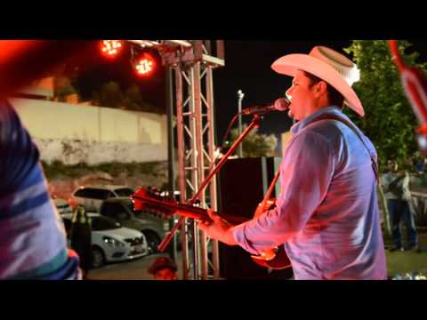 MI VIDA ESTA CONFIADA EN DIOS