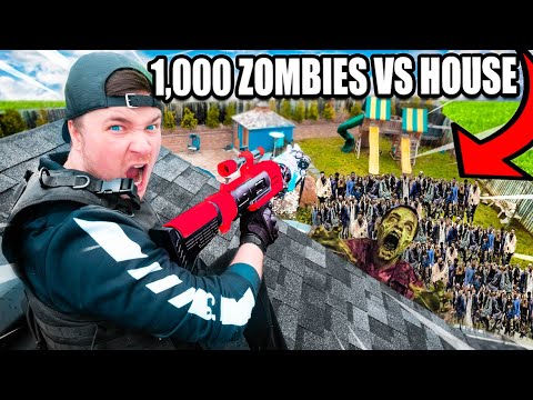 1000 ZOMBIES Vs MY HOUSE! 24 Hour Challenge