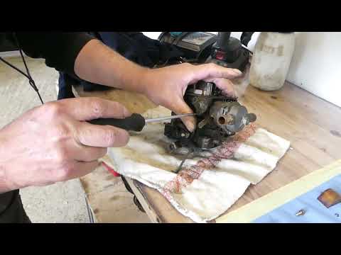 Ford Capri 2 3 Vergaser zerlegen Ultraschall und Zusammenbauen Teil 2