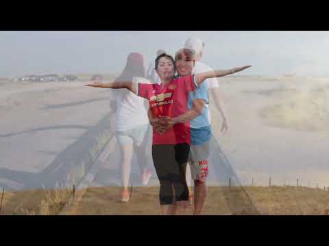 Caij nyoog quas kev hlub 😍