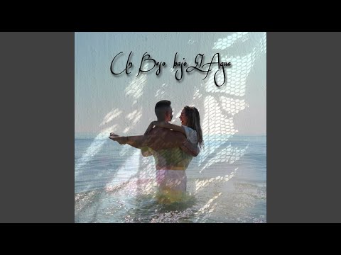 Un Beso Bajo El Agua