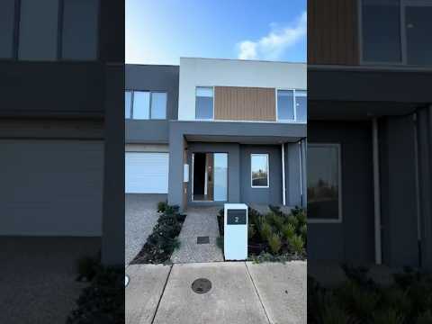 2 Hackberry Street, Aintree, VIC 3336, 4 slaapkamers, 3 badkamers, Townhouse