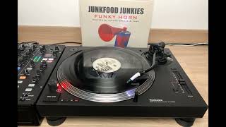 Junkfood Junkies – Funky Horn Future Breeze Remix