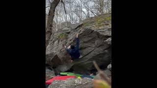 Video thumbnail de Traumadienst, 6a. Chironico