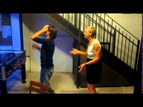 il miglior ballerino del mondo e, special guest, il tronco di pino