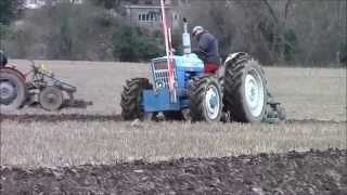 preview picture of video 'Ford 4000 4wd and 2 furrow match plough'