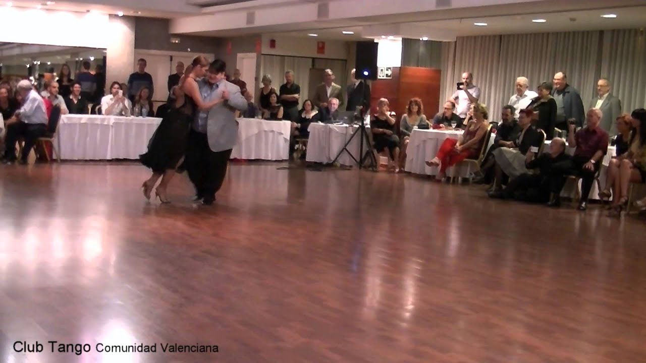 Alejandra Martinan y Aoniken Quiroga 2/7