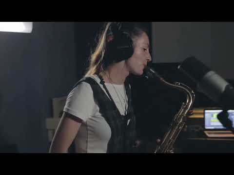 Juan Albert - Making of 'A WORLD FULL OF DREAMERS' EP