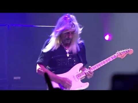 AXEL RUDI PELL концерт в Питере 14.07.19 клуб А2
