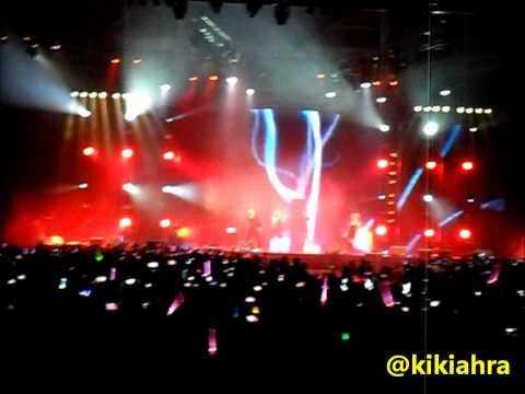 [FANCAM] KPOP NIGHT 101023 - SHINee - Lucifer