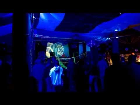 Knobolt @ R33, Budapest