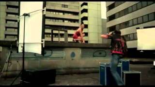 五香鱼 hè 恐吓 kǒnghtens common of DeRusha Rei morto, rei posto. 卓 排