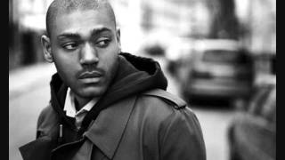 Kano &amp; Mikey J Ft. Maxsta - Alien [HOT 2011!!!!]