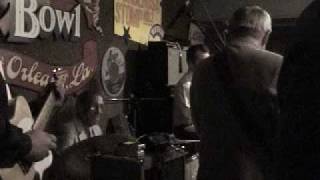 Slow blues with Scotty Moore, Earl Palmer, Deke Dickerson