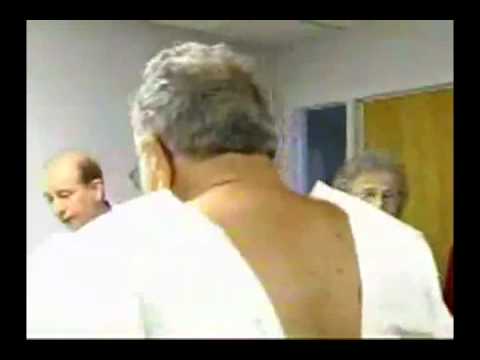 Implant microcip in oameni