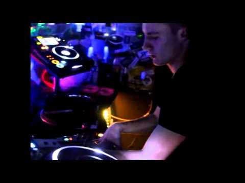 07.12.2013 - Jan Golly @ Stromverschwendung @ LondonUnderground, Ludwigshafen