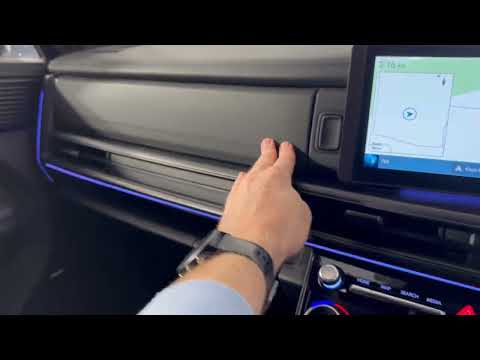 Hyundai Santa Fe Premium Calligraphy PHEV 1.6L Pet - Image 2