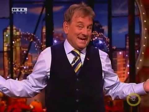 Esti Showder Fábry Sándorral - IQ bár