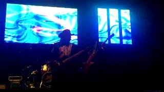 Bronco como balón de futbol.mp4