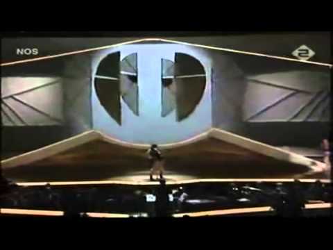 The Thing Prequel Trailer Song - Sverre Kjelsberg & Mattis Hætta - Sámiid Ædnan