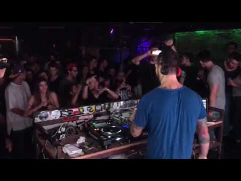 JIGGY @ Exzess Closing Party Cue Stuttgart with Debora de Luca Nov 2016