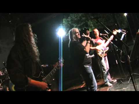 Bora Corba ft Djusi Kovac & Lucky Cash - Kada padne noc