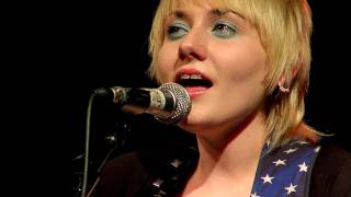 Jessica Lea Mayfield: &quot;Sometimes At Night&quot;