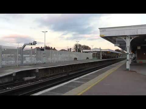 Colas Rail Freight Class 70817 Passing Barnham for Eastleigh Working 605J - 28/10/17