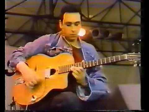 Serge Krief - Blues En Mineur ('Django Legacy' - unseen footage from Samois '90)