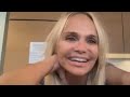 Watch Kristin Chenoweth Sing ‘Somewhere Over the Rainbow’ as Message of Hope
