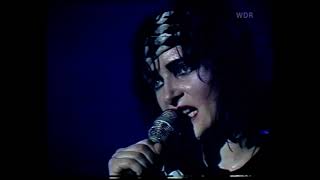 Siouxsie And The Banshees - 10 - Night Shift (Live In Rockpalast 1981)