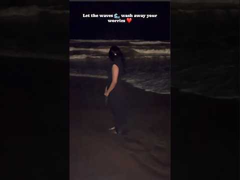 The scary waves 🌊 || beach 🏖️ || travel blogs #viral #fashion #travelling #reaction #india