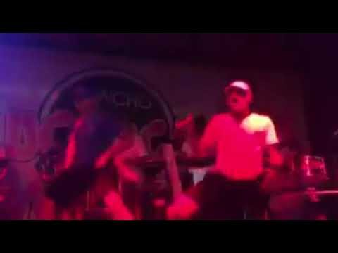 Passinho da batedeira disputa