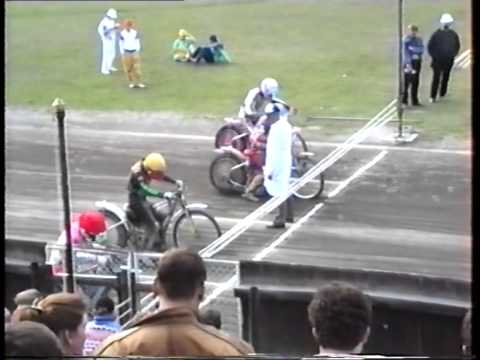 1992 Kolejarz Opole vs KKŻ Krosno Bieg 14 upadek Sosny